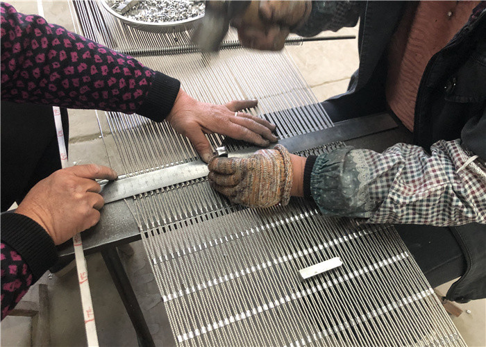 1.6mm Flexible Metal Stainless Steel Ferrule Rope Mesh 70x70mm Customized