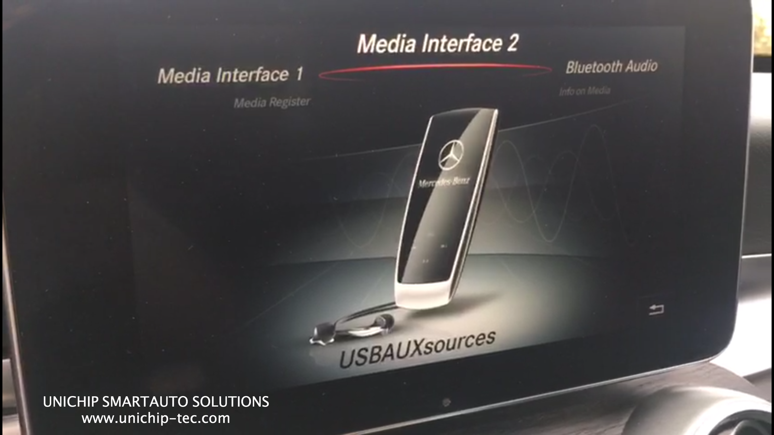Unichip USB AUX IN Convertor USB AUX Dongle For Mercedes W205 X253