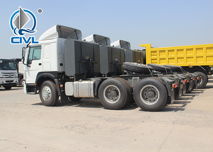 High Cabin SINOTRUK HOWO Tractor Truck RHD 6X4 Euro2 420HP ZZ4257V3241V