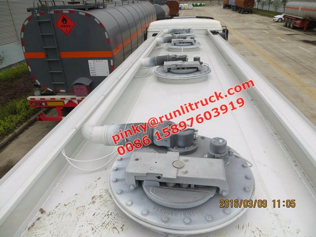 Beiben 10Wheels Fuel Tank Truck Oil Tanker Truck 25cbm 80km/H Max Speed