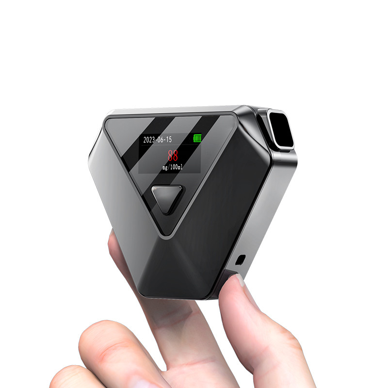 Reliable Portable Alcohol Breathalyzer Tester With Electrochemical Sensor