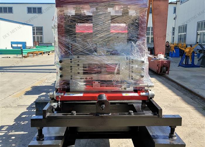 20000kg C Channel Roll Forming Machine 300mm U Channel Former