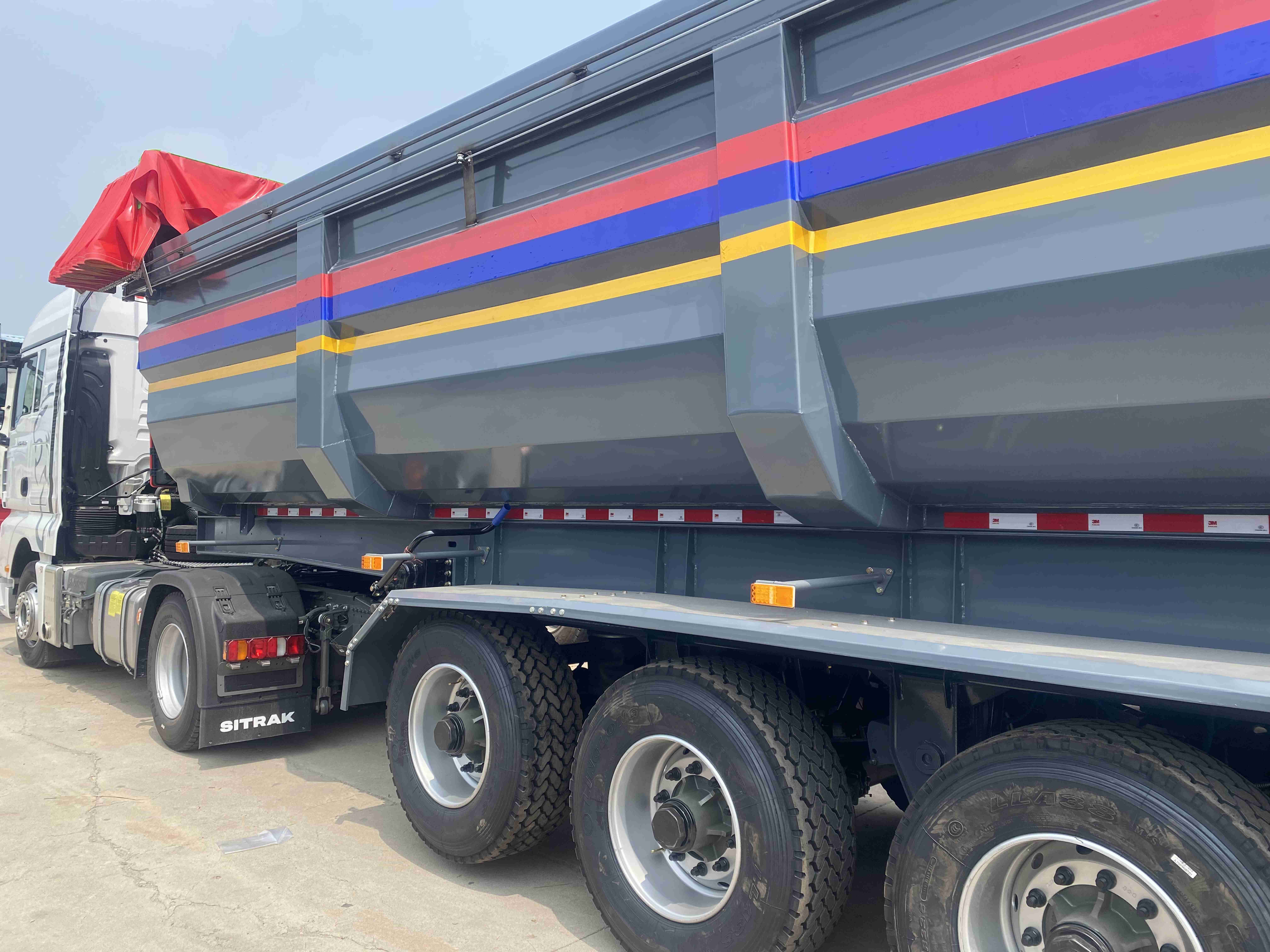 100T Capacity Semi Trailer Mechanical Suspension Popular 3-axle-4-axle Dump Trailer Truck