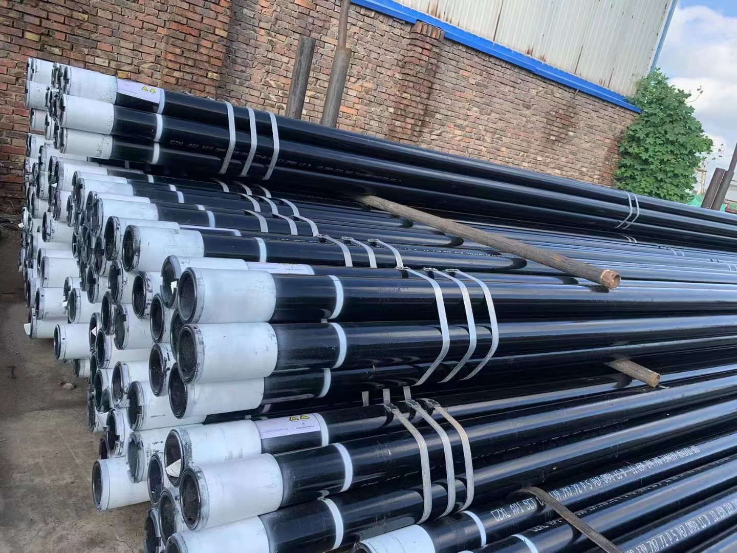 Round Pipe API 5CT Cold Rolled Hot Rolled Seamless 9 5/8 Inch 13 3/8 Inch Casing Tubing Pipe For Industry