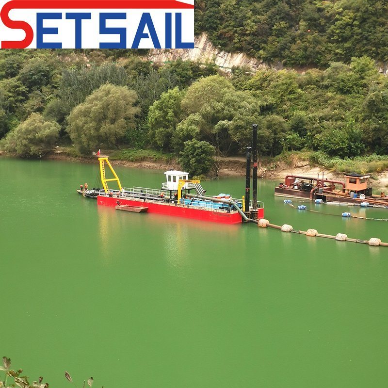 Made in China Hydraulic Pump 28 Inch Cutter Suction Dredger