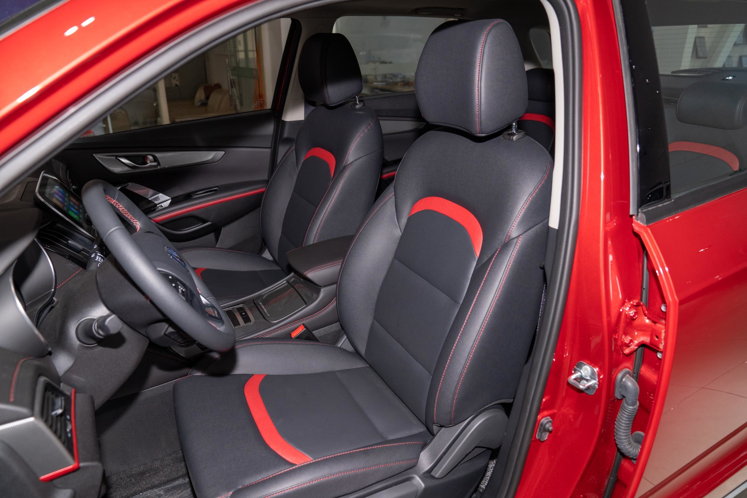 New Changan CS55 Plus Electric 4 Wheel Drive SUV 5 Door 5 Seat
