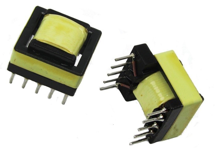 Through-hole SMPS Flyback Transformer for Metering 750343140