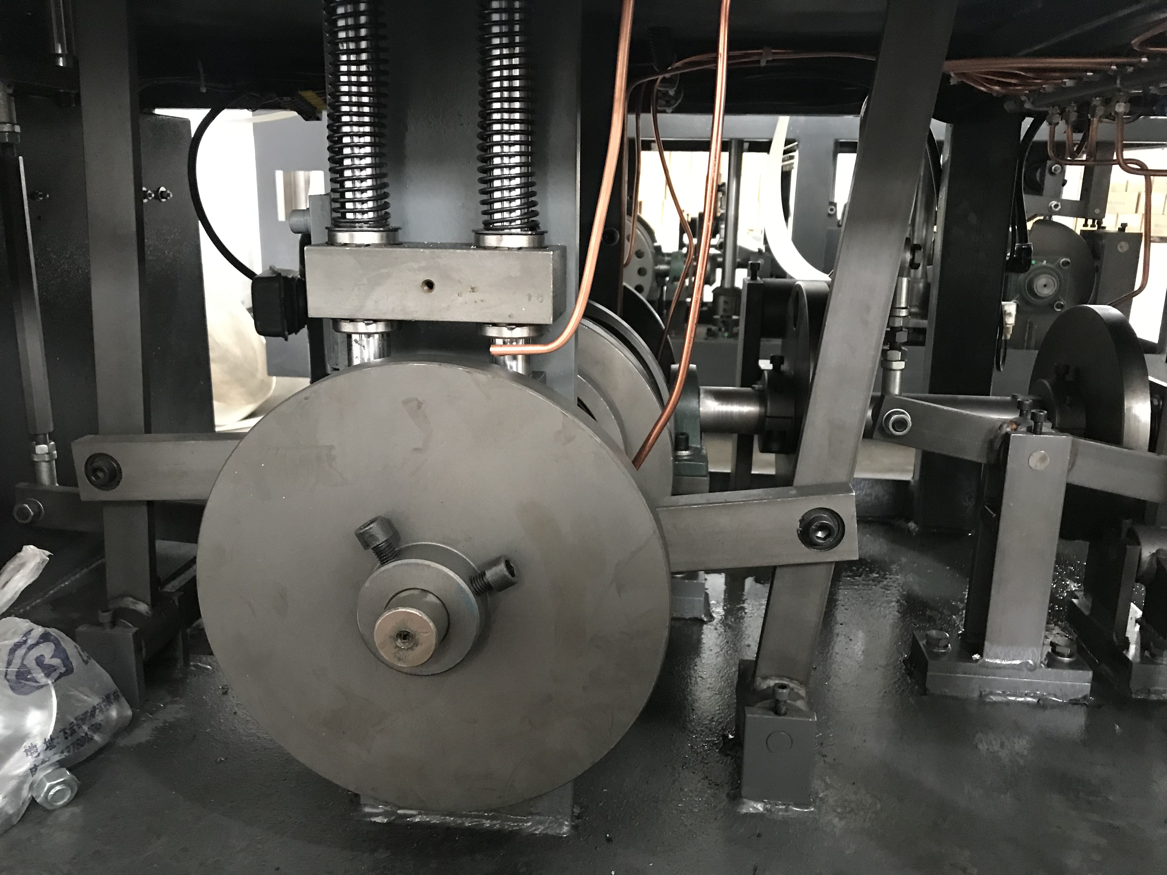220V/380V 50HZ or Custom High Speed 65-85pcs/Min Paper Cup Making Machine 4kw Machine For Forming Disposable Paper Cup