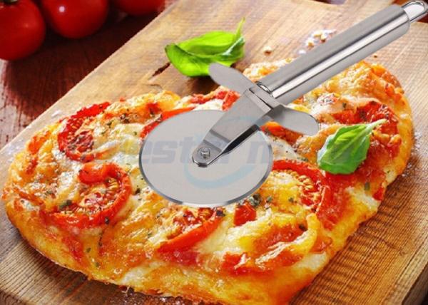 Sanding Polishing Stainless Steel Pizza Cutter With Handle Filler 198 x 67 x