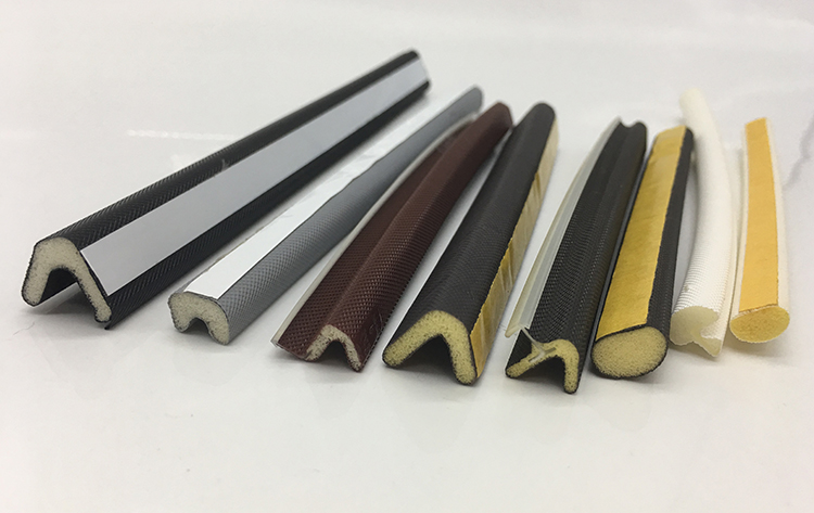 Kerf Weather Strip for Wooden Doors -40-280C PU Foam Window Seals Extruded Production