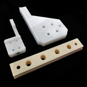 Custom Antistatic High Precise Machining 99% Alumina Ceramic Insulator Part