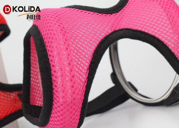 Soft Breathable Cat Nylon Dog Harness , Vest Dog Body Harness Strap Leash