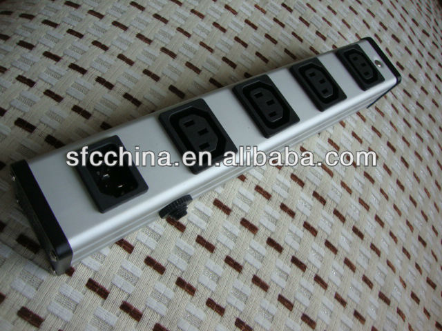 SFC-IEC-06 C-13 IEC Power Strips