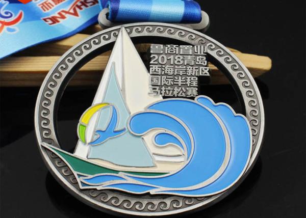 Yiwu Wholesale customized metal Hollow out MEDALS zinc alloy school sports