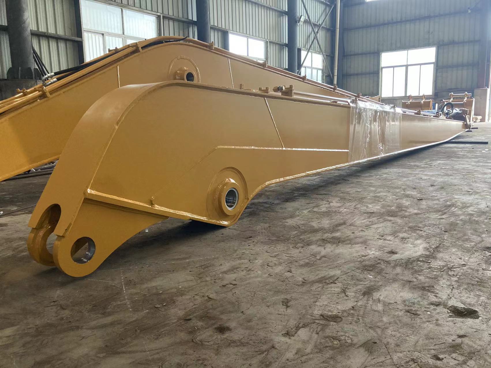 Custom Excavator Boom Arm , Volvo Excavator Attachments Long Reach Arm