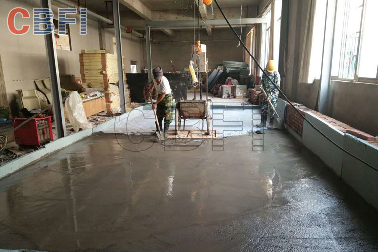 Air Cooling / Water Cooling 10 Tons Block Ice Maker With Crane System Civil Work Design