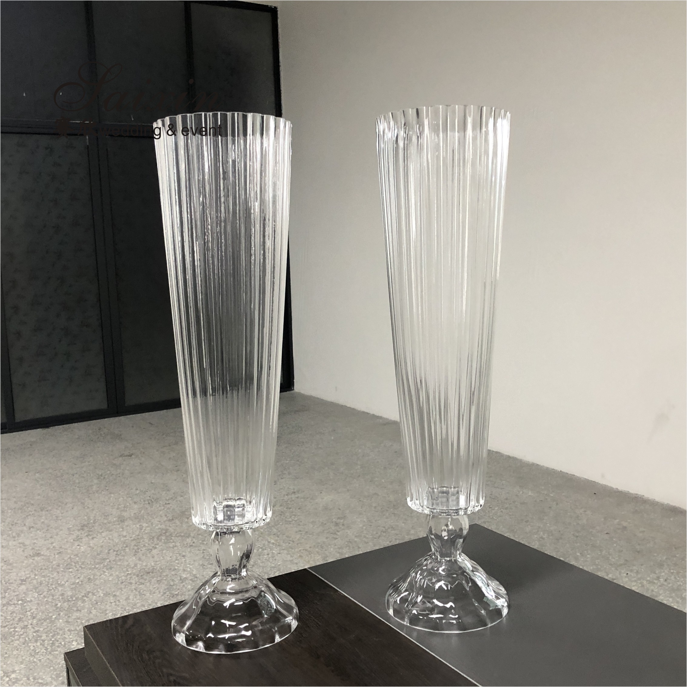 80cm Tall Reversible Trumpet Flower Arrangement Holder Glass Vase Wedding Decor