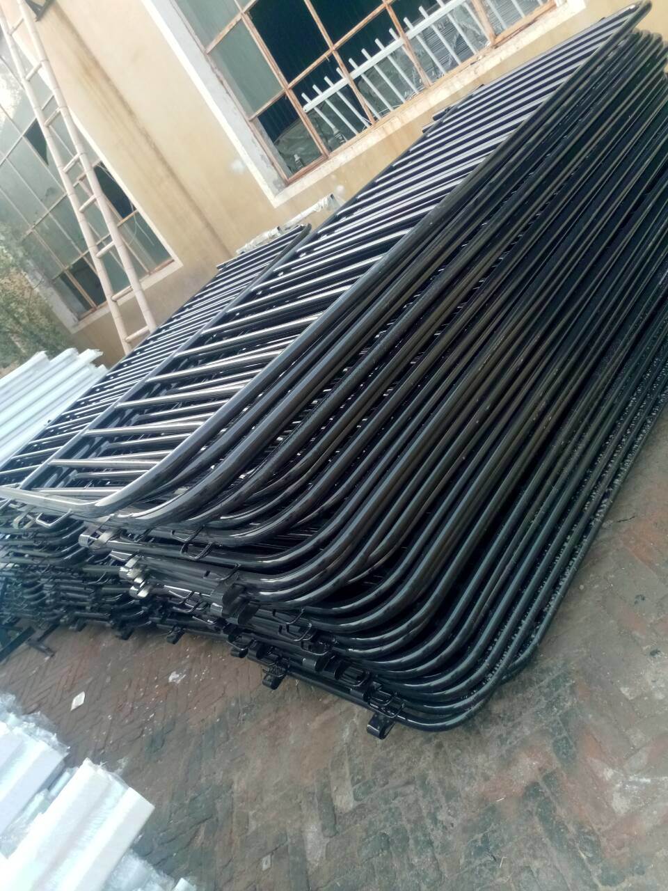 PVC Heras Crowd Control Temporary Traffic safety Parking Barrier
