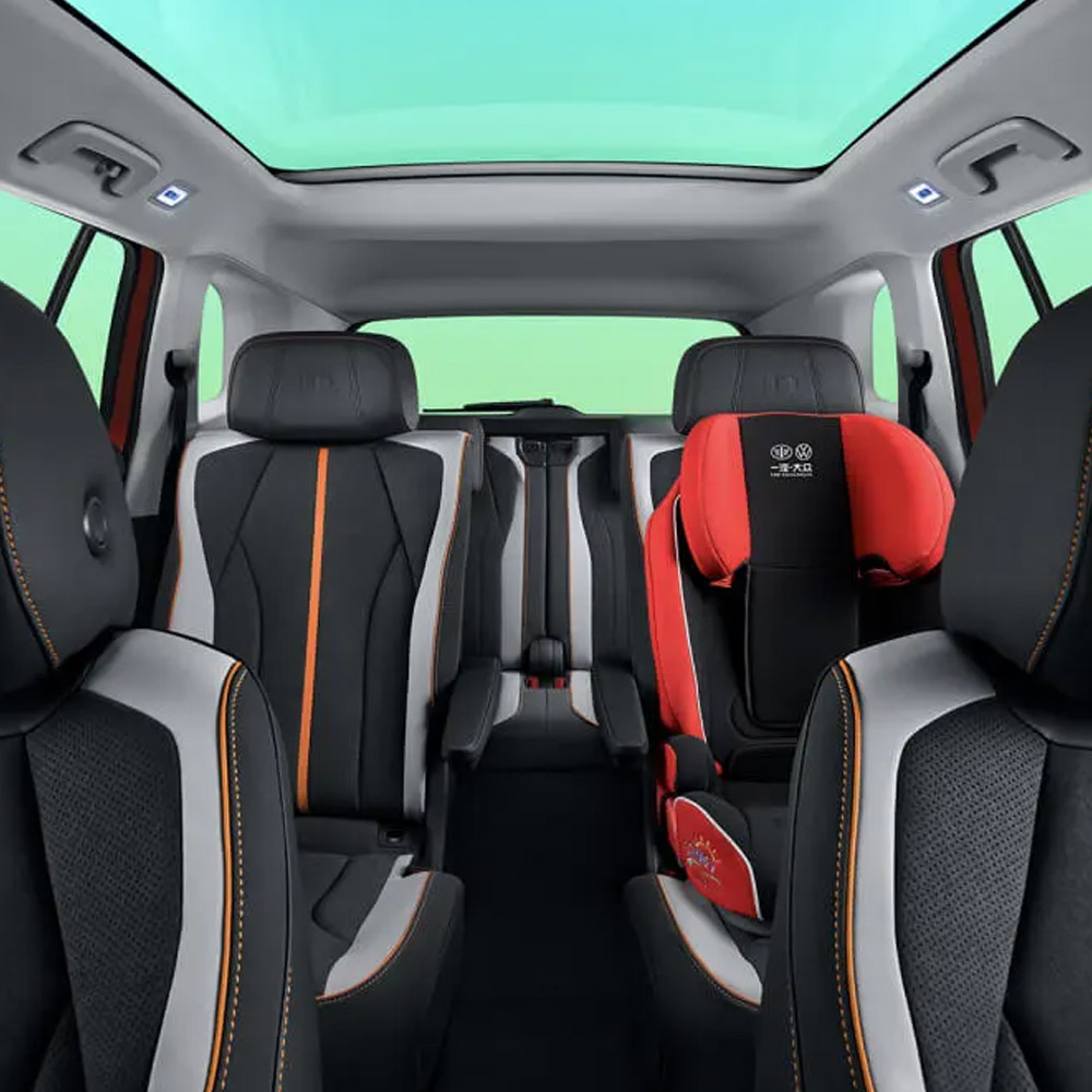 2023 High Speed ID6 Crozz Pro Electric Car Ternary Lithium Electricity Battery Type Energy Vehicle