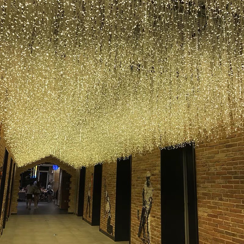96 LED Curtain Icicle Lights 3m For Christmas Decoration