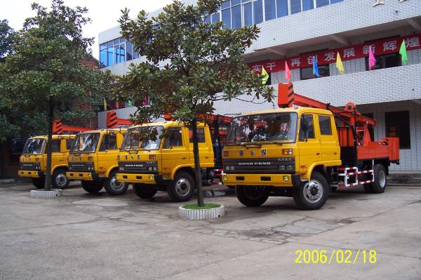 G-2 Natural Gas Truck Mounted Drilling Rig , Trailer Mounted Drilling Rigs