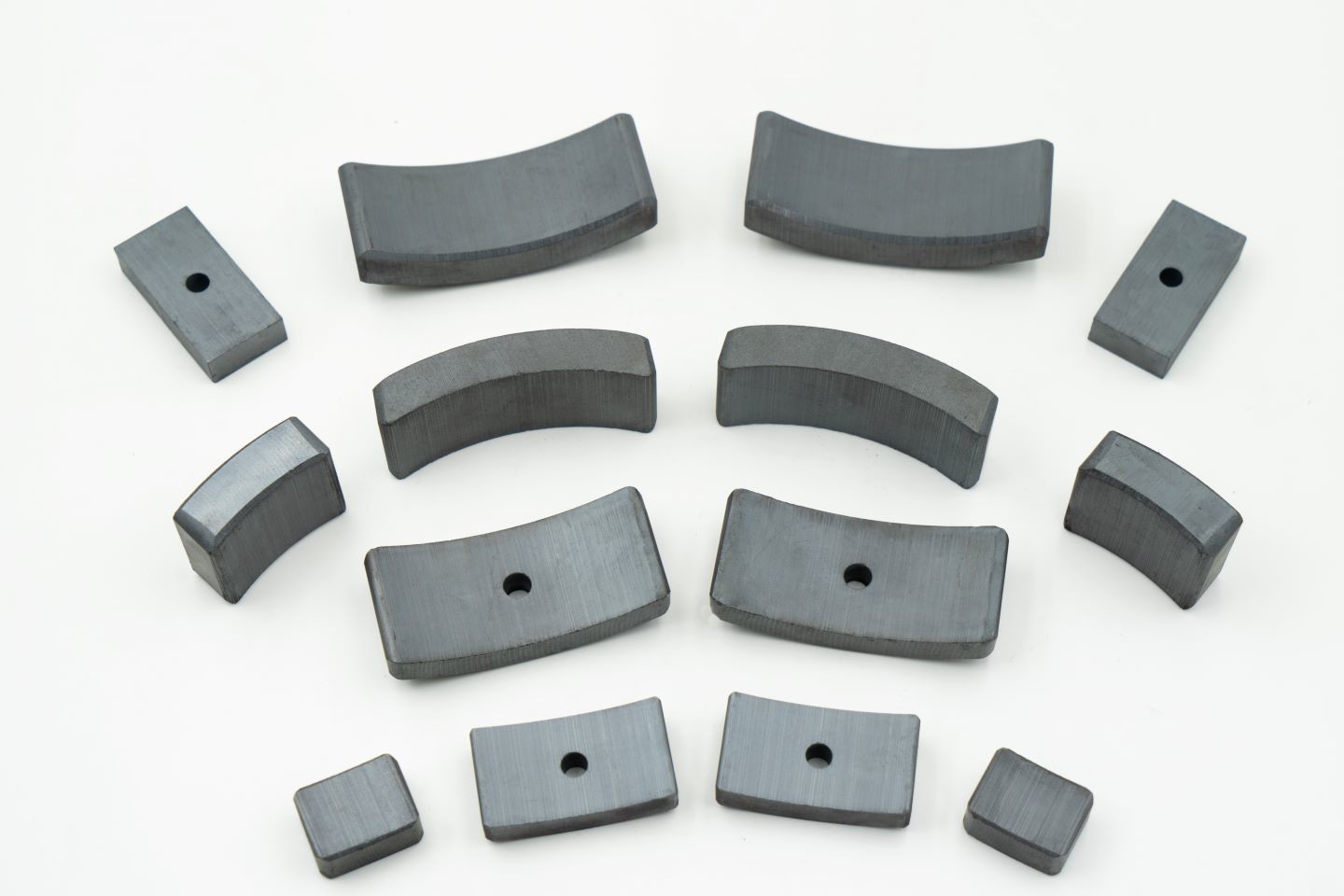 Production Of High Standard For Motorcycle Motor Permanent Magnet Ferrite W096B