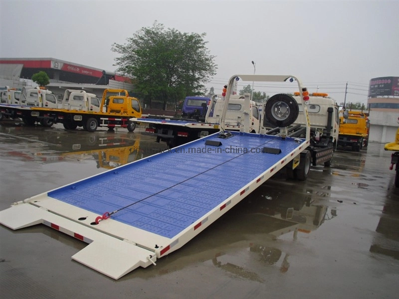 Dongfeng Flatbed Wrecker Small Tow Truck with 110 Kw Engine Power 7500X2300X2500 mm