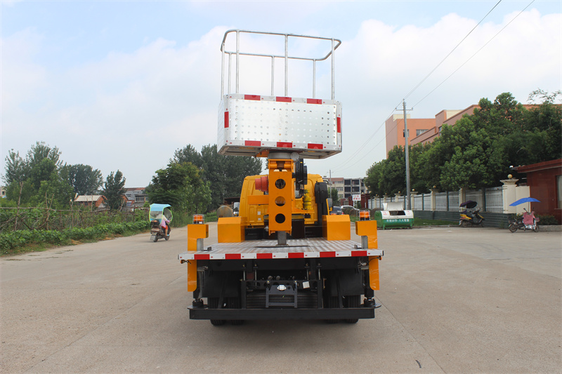 New Type High Aerial Operation Truck Working Truck Manlift Truck With Platform