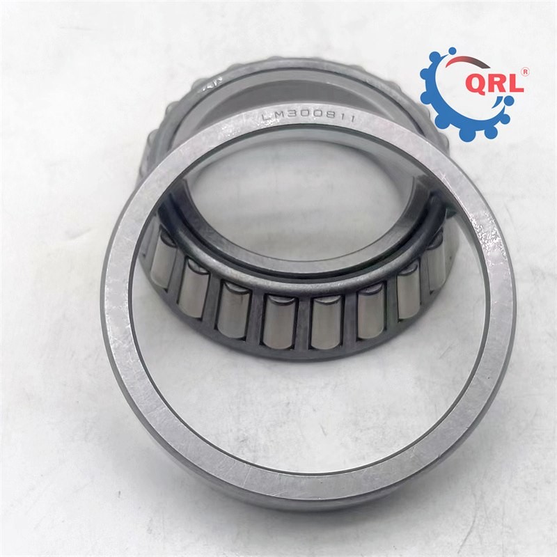Tapered Roller Bearing Bearing LM 300849/LM 300811 40.987X67.975X17.5mm