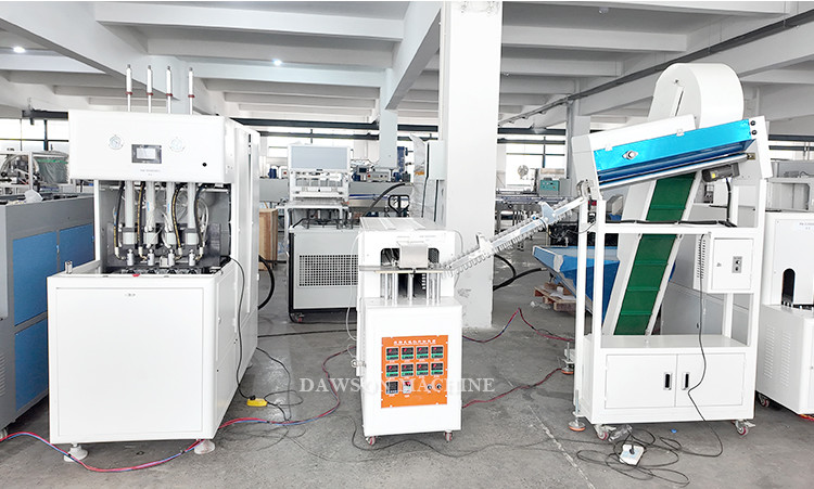 Plastic Can PET Transparent Can Food Sealing Can Blow Molding Machine