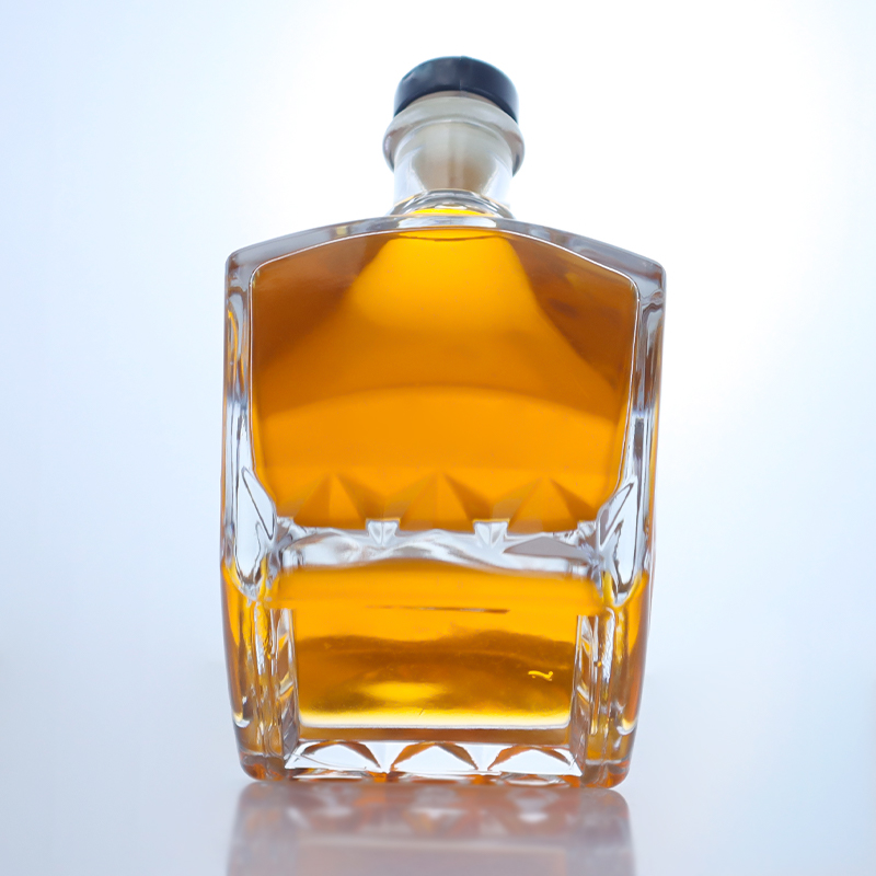 Custom Square Glass Bottle for Gin Rum Vodka Heavy Base and Cork Stopper