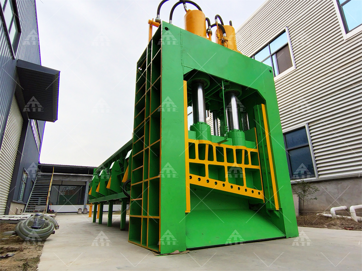 3T/H-30T/H Hydraulic Gantry Shear Metal Shearing Machine For Recycling Plant