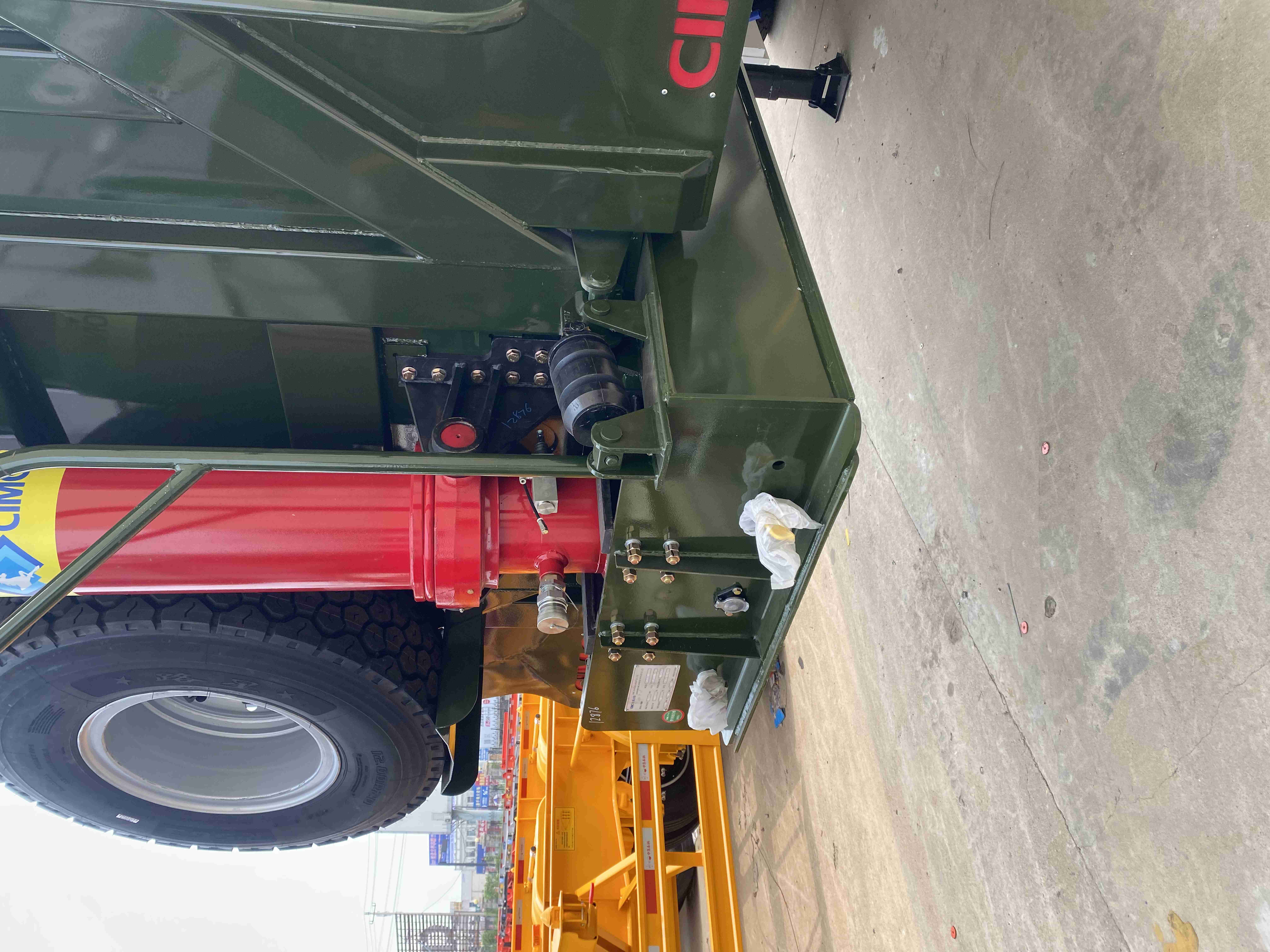 100T Capacity Semi Trailer Mechanical Suspension Popular 3-axle-4-axle Dump Trailer Truck