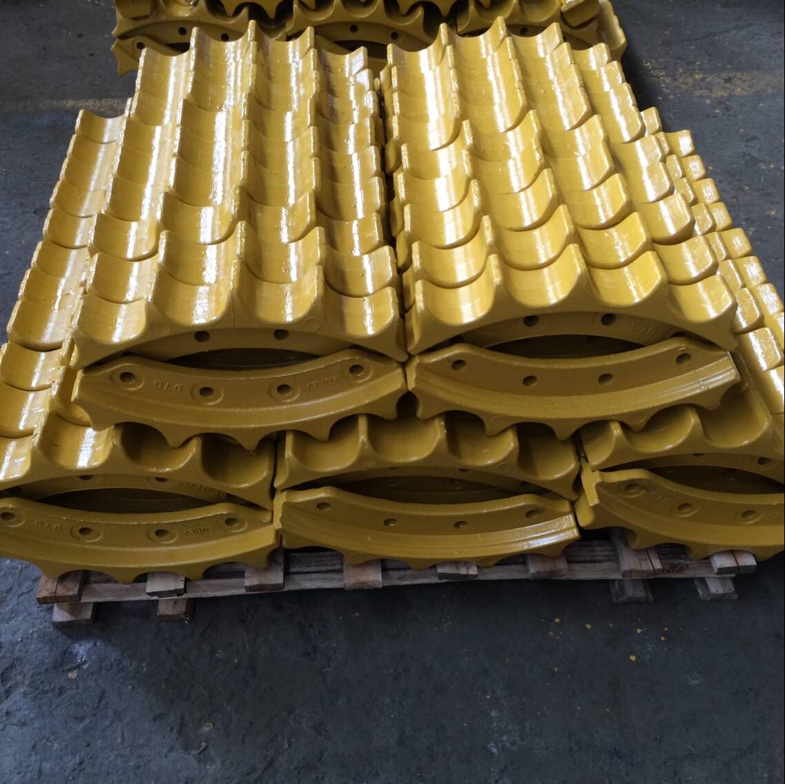 Smooth Finish Drive Sprocket Segment Group for D275ZX-5 Bulldozer Part No.17M-27-41630