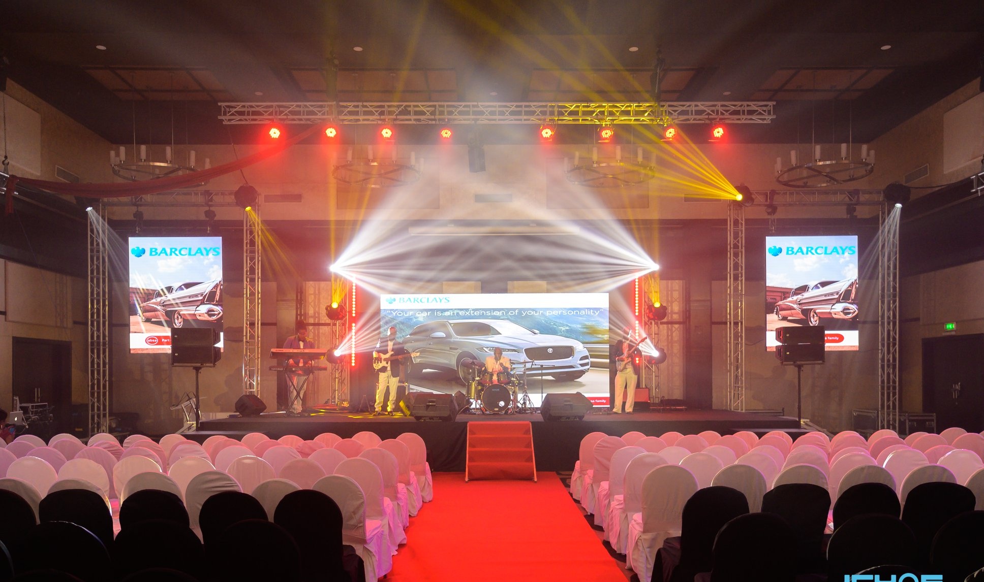 Video Indoor Rental Led Display TV High Resolution 8x12 Giant Big P3 P2 SMD2121