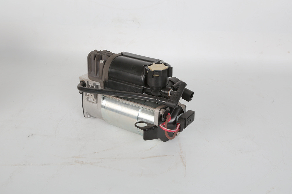 BMW 7 F01 F02 F04 Air Suspension Compressor Replacement 37206864215 37206789450