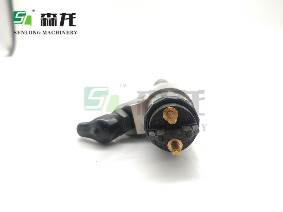 D6E D7E Diesel Fuel Injector 0445120067 0445120066