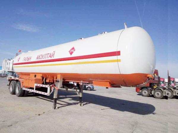 20T Propane Transport Trailer , Horizontal Bullet Propane Delivery Truck 40000