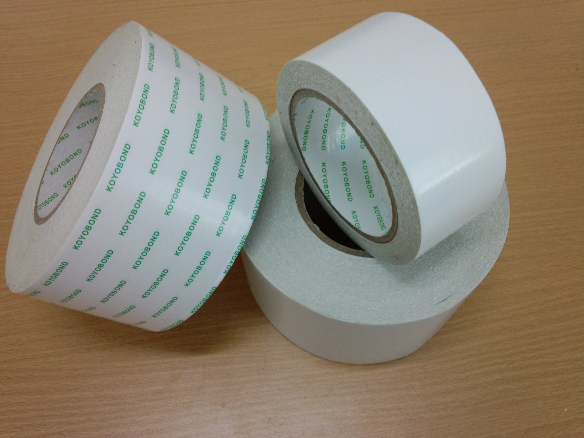 KR-036 White Ultra Low VOC Low Odor Acrylic Double Sided Tape Specifically for automobiles