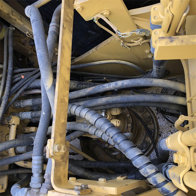 Used CAT312D Crawler Digger Machinery with Operating Weight 12920 and Working Hours 0-2000