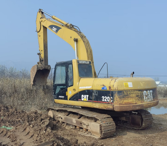 2013 Caterpillar 320C Crawler Excavator 20 Ton Used 2958 Working Hours Good Condition