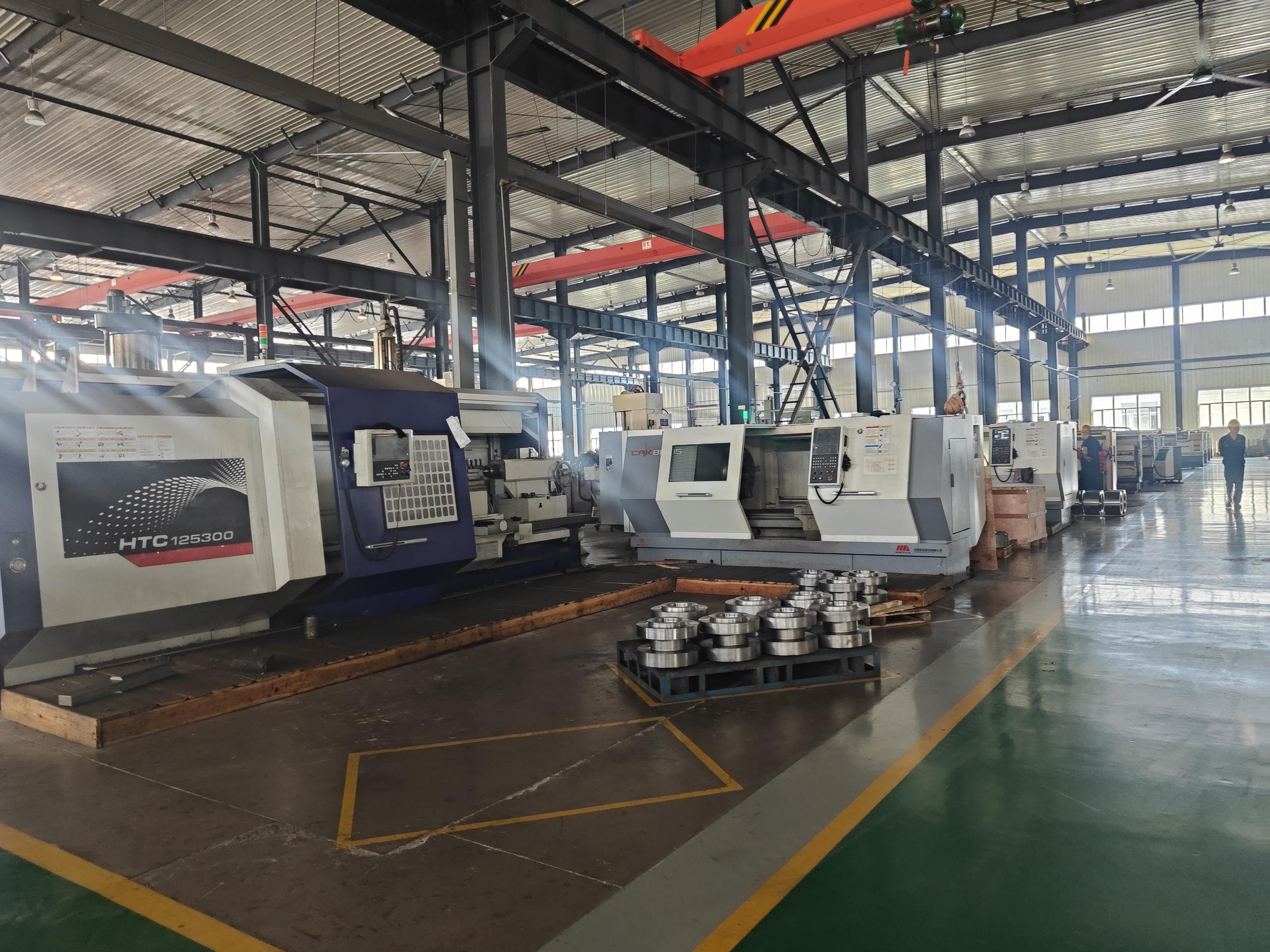 Compound Exhaust Valve for Air Ventilation in Medium Temperature Hydraulic Systems
