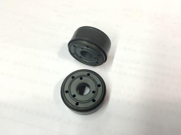 Carbon Fiber As Filler Ptfe Banded Piston With Density 2.18 , Car Shock Absorber