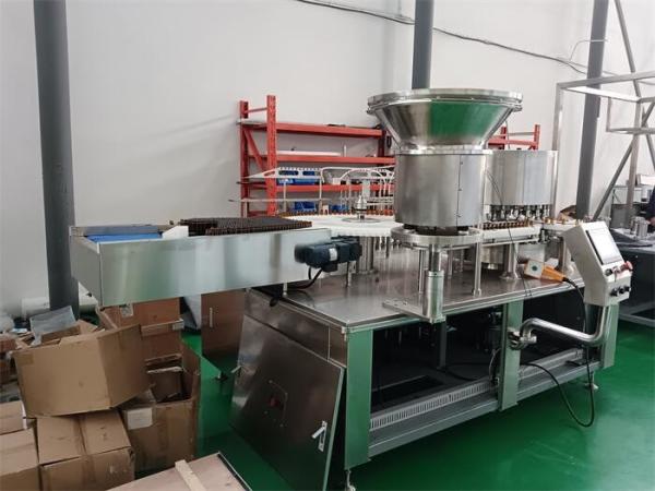 304/316 Grade Peristaltic Pump Filling Capping Machine For Liquid ProductsReachi