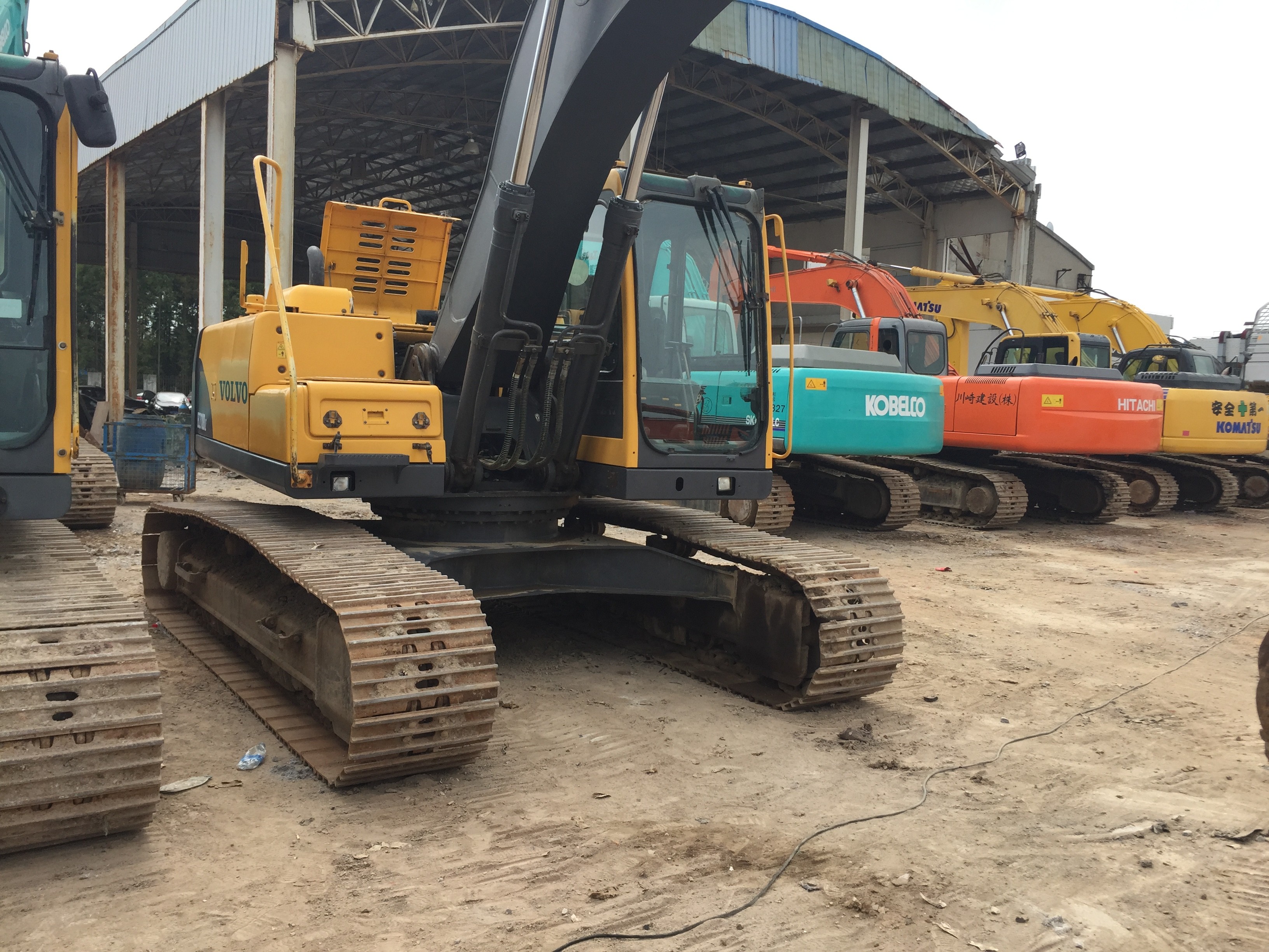 Volvo EC210BLC EX200 SK200 Used Cheap Price Good Condition Crawler Digger Excavator