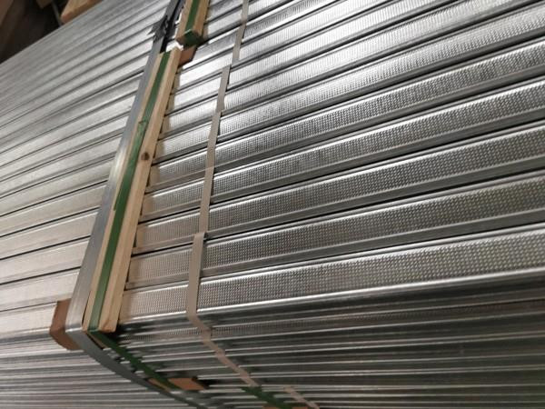 Purlin C-Profile Channel Regular Spangle Galvanized Steel Sheet Coils Z90 GI Used For Light Steel House G550 SGC570