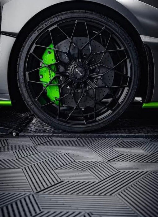 UV Proof Interlocking Garage Tile 25000Lbs Interlocking Carpet Tiles For Garage