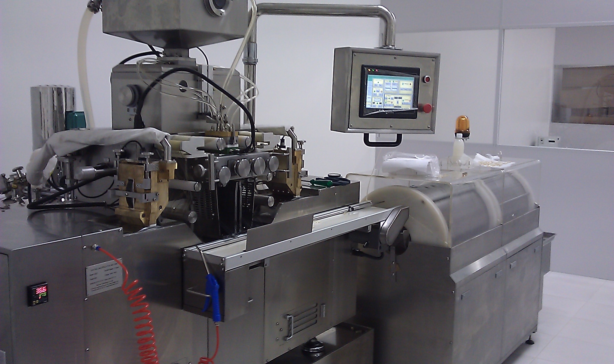 Small Softgel Encapsulation Machine Production Line For Making Soft Capsule S403