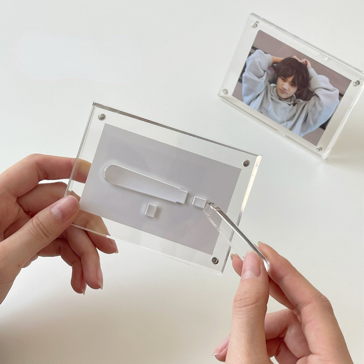 Clear Acrylic Magnetic Photo Frame for 5 x 7 Images with Support Foot for Stability