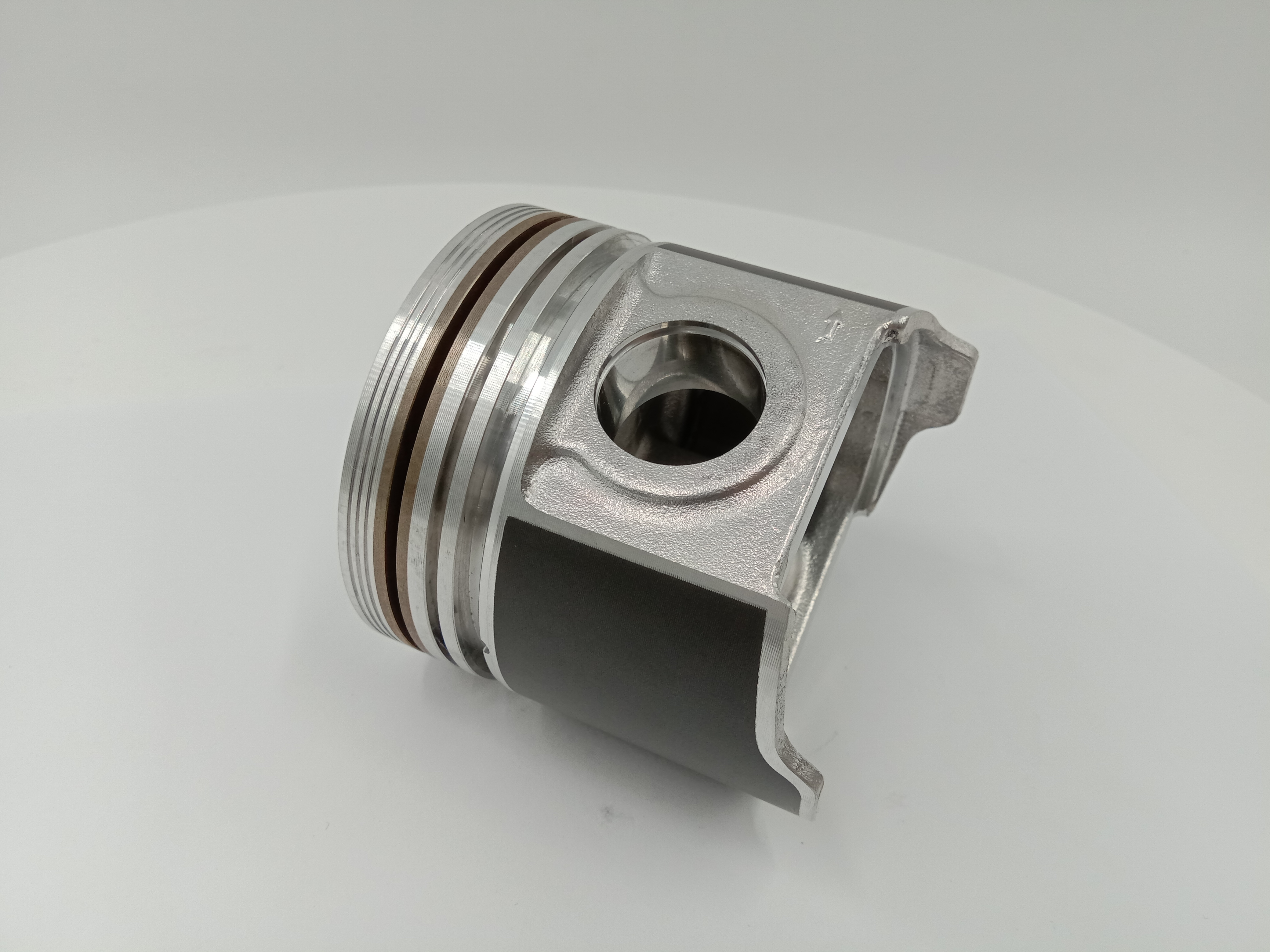 STD Size V2003 1G770－2111 Kubota Engine Piston